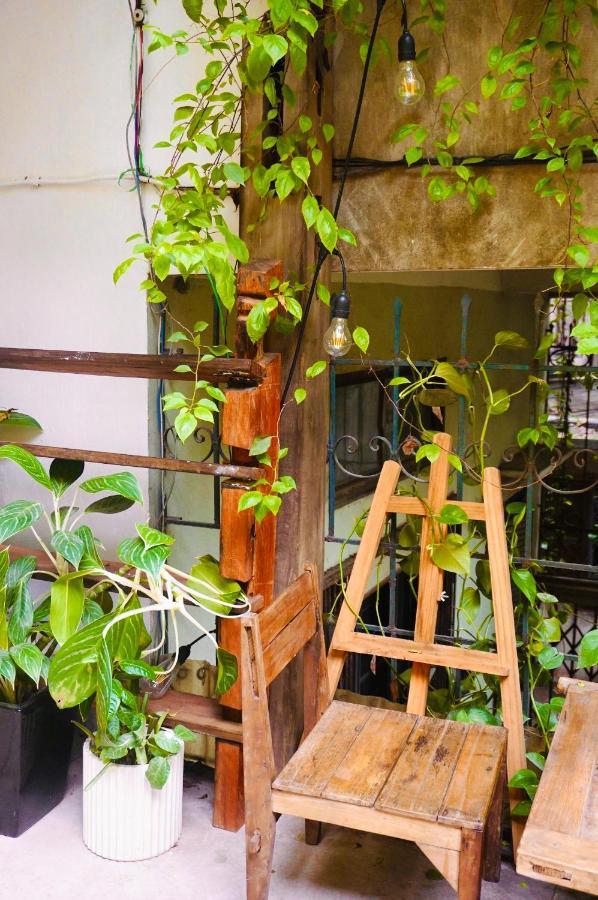 Chu Nhat Cafe & Homestay - 12 Ngo 41 Duong Lang - Co So 1 Hanoi Eksteriør bilde